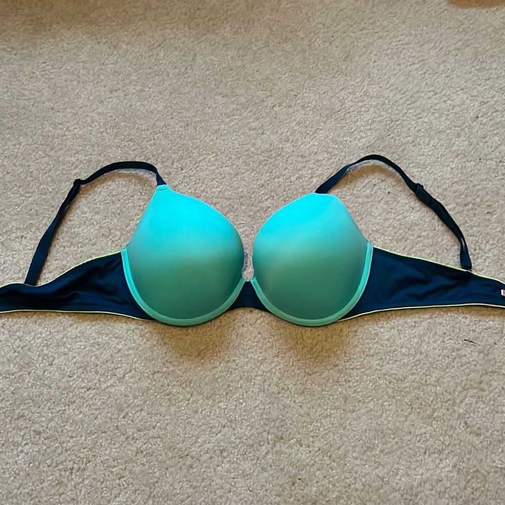 Victoria’s Secret Push-up Bra